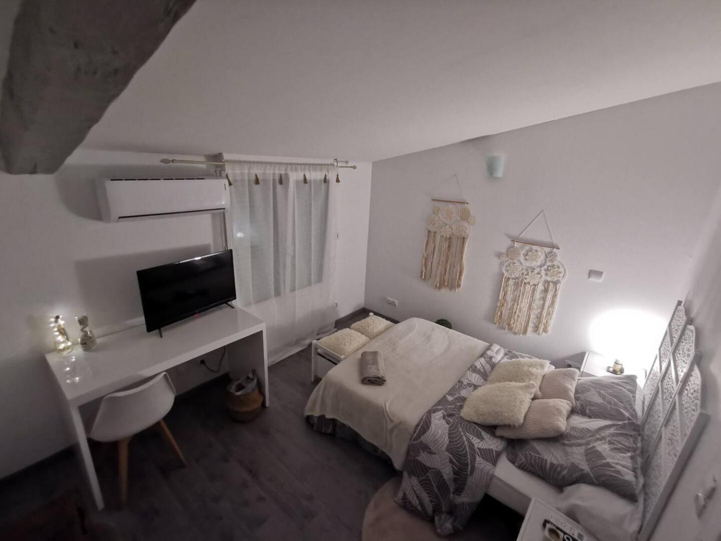 Chez Nathalie&Maxime Apartment Soreze Ngoại thất bức ảnh
